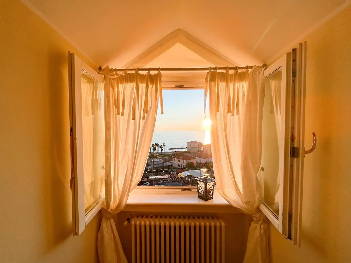 H11 Finestra Sul Mare - Santo Stefano Apartment Santo Stefano al Mare 0*,  Italy